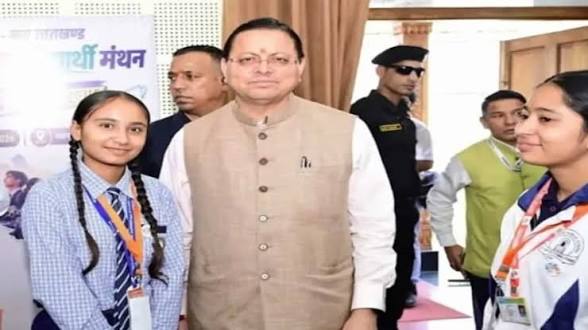  लवप्रीत की सोच ने छुआ मुख्यमंत्री का दिल, घर पहुंचा टैब
