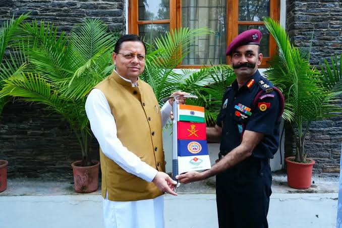  पर्वतारोहियों का साहस, अनुशासन और टीम भावना युवाओं के लिए प्रेरणादायी : मुख्यमंत्री धामी