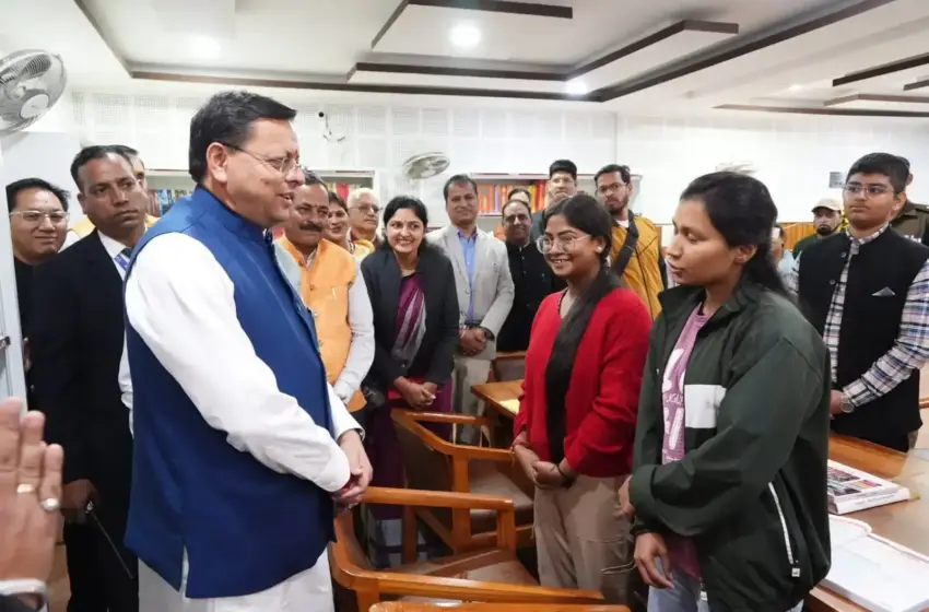  मुख्यमंत्री ने रुद्रप्रयाग में पुल-सुरंग परियोजना का किया निरीक्षण
