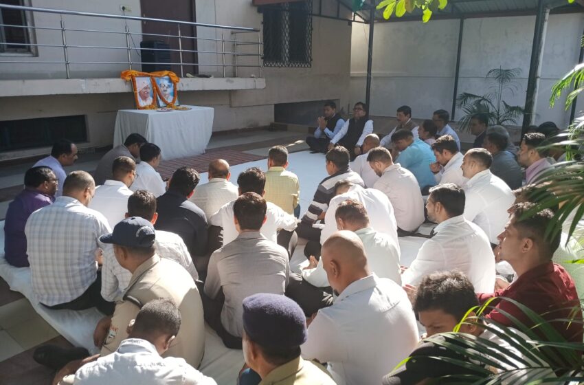 गांधी जयंती पर स्वच्छता कर्मियों को प्राथमिकता, अंत्योदय की भावना से आयोजित हुआ कार्यक्रम