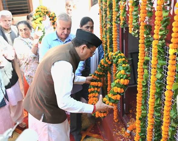  बलिदानी आंदोलनकारियों के सपनों का उत्तराखंड बनाना सरकार की प्राथमिकता : मुख्यमंत्री धामी