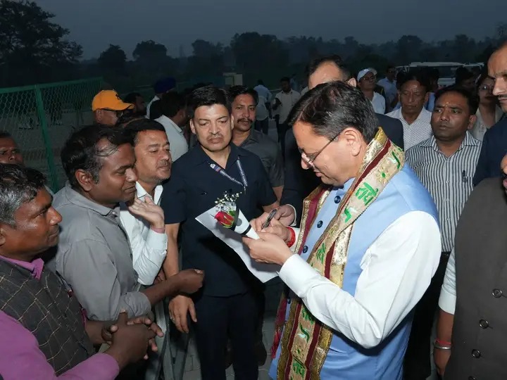  मुख्यमंत्री ने खटीमा में सुनीं जनसमस्याएं, त्वरित निस्तारण के निर्देश